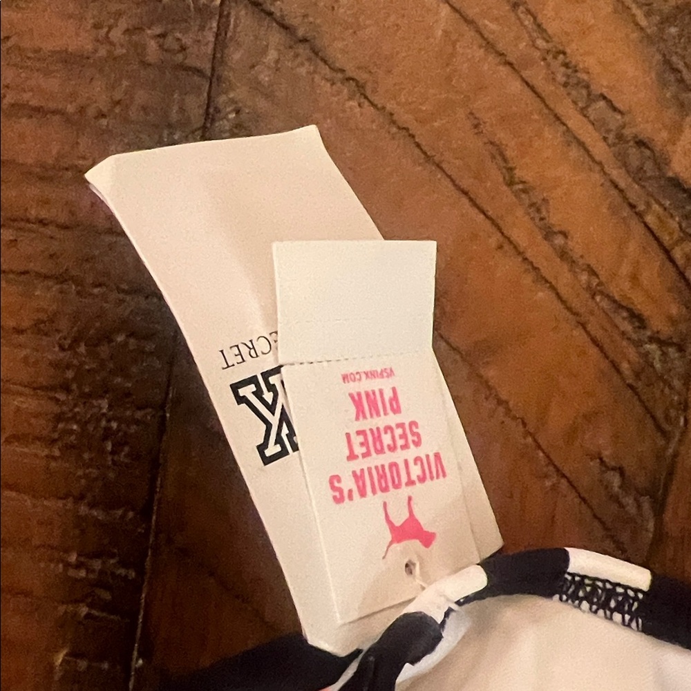 Striped Tribal Print Strappy Swim Bikini Top. Victoria secret pink - Picture 5 of 6